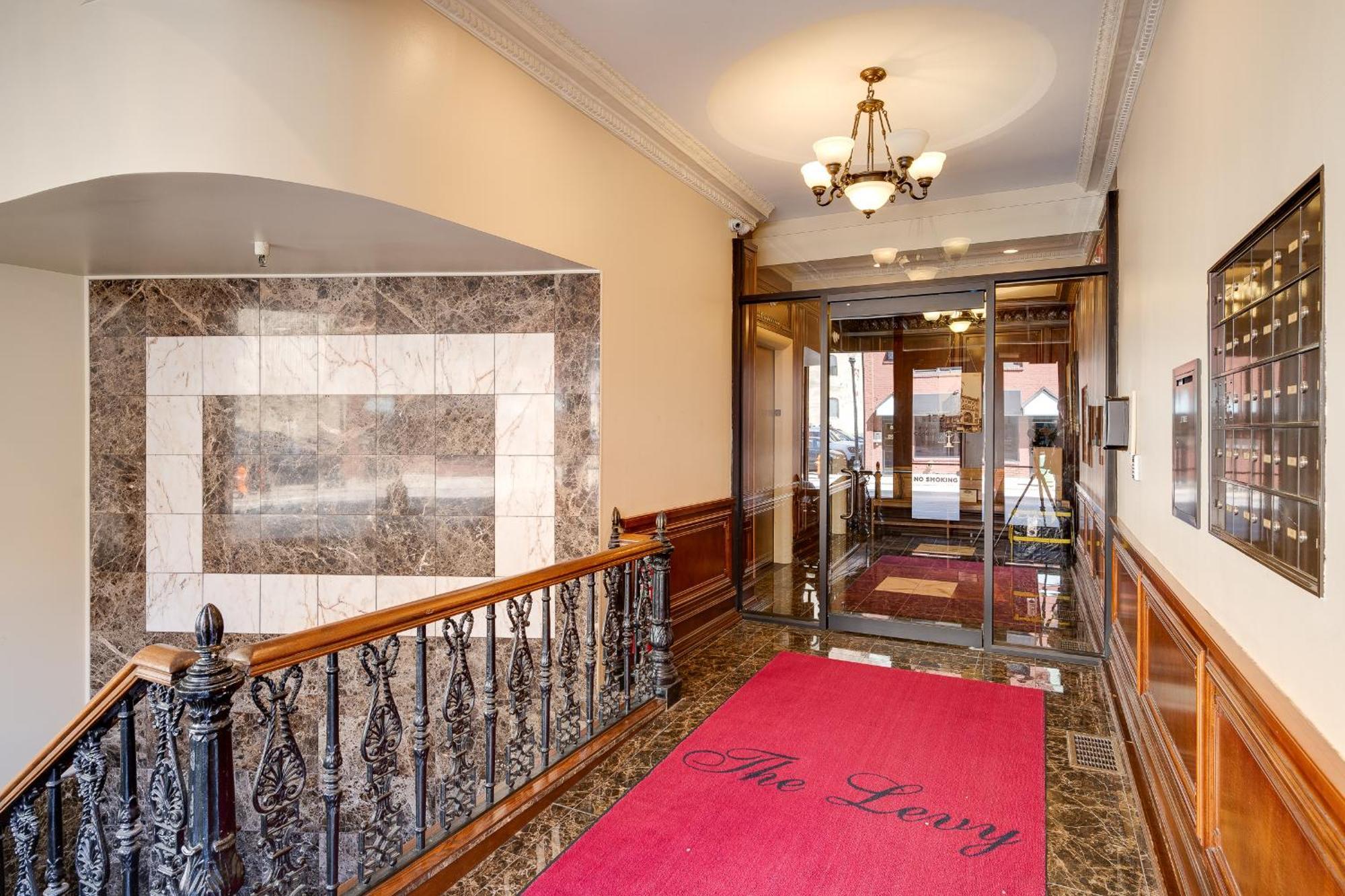 Top Floor Penthouse At The Historic Levy Building Louisville Exterior photo